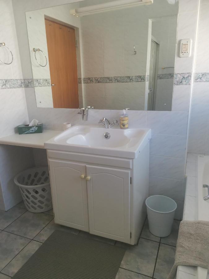 Апартаменти Eikepark Self Catering Стелленбос Екстер'єр фото