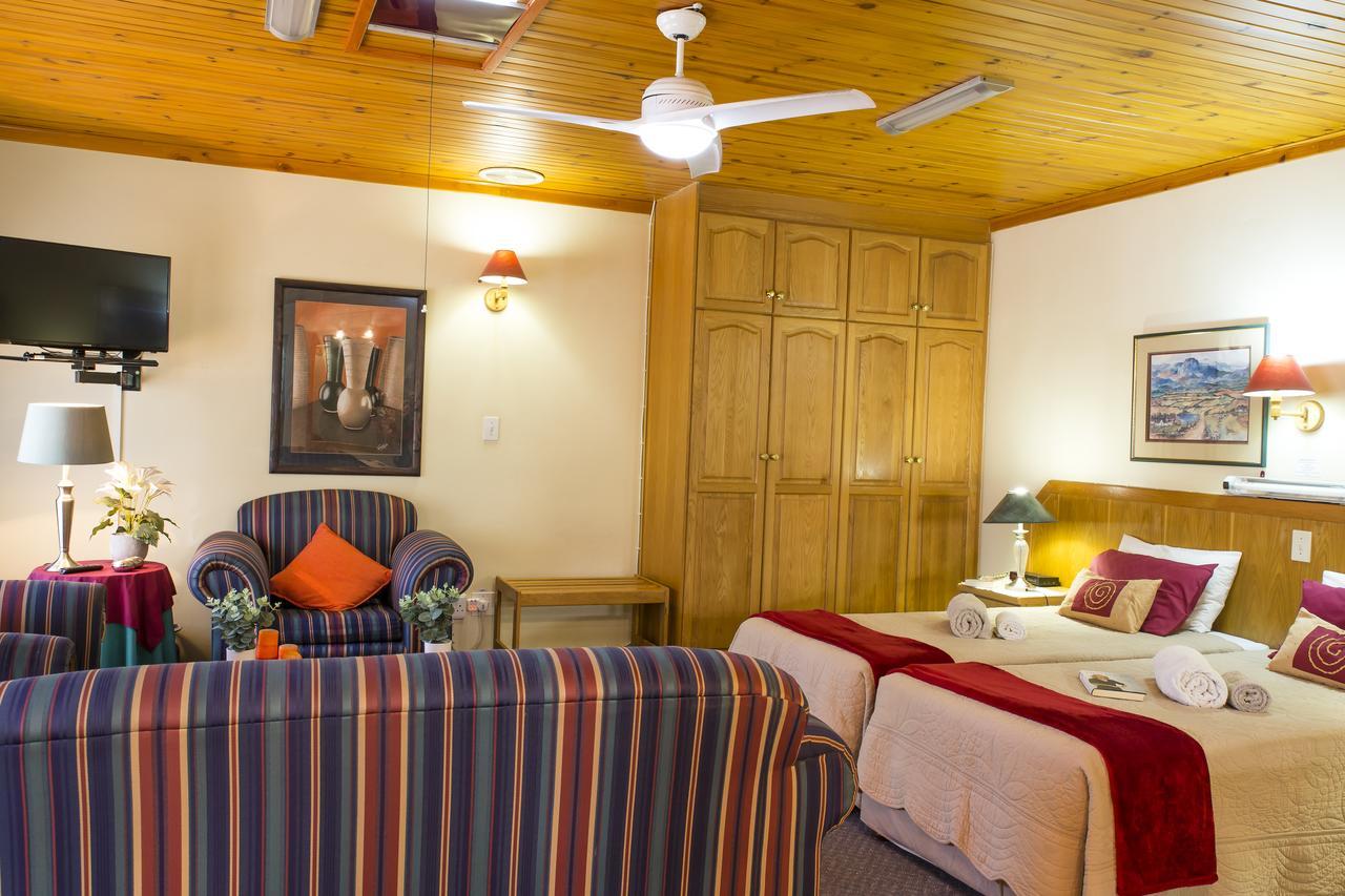 Апартаменти Eikepark Self Catering Стелленбос Екстер'єр фото