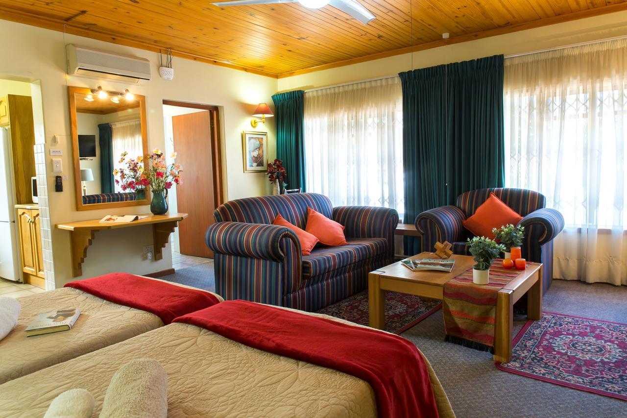 Апартаменти Eikepark Self Catering Стелленбос Екстер'єр фото